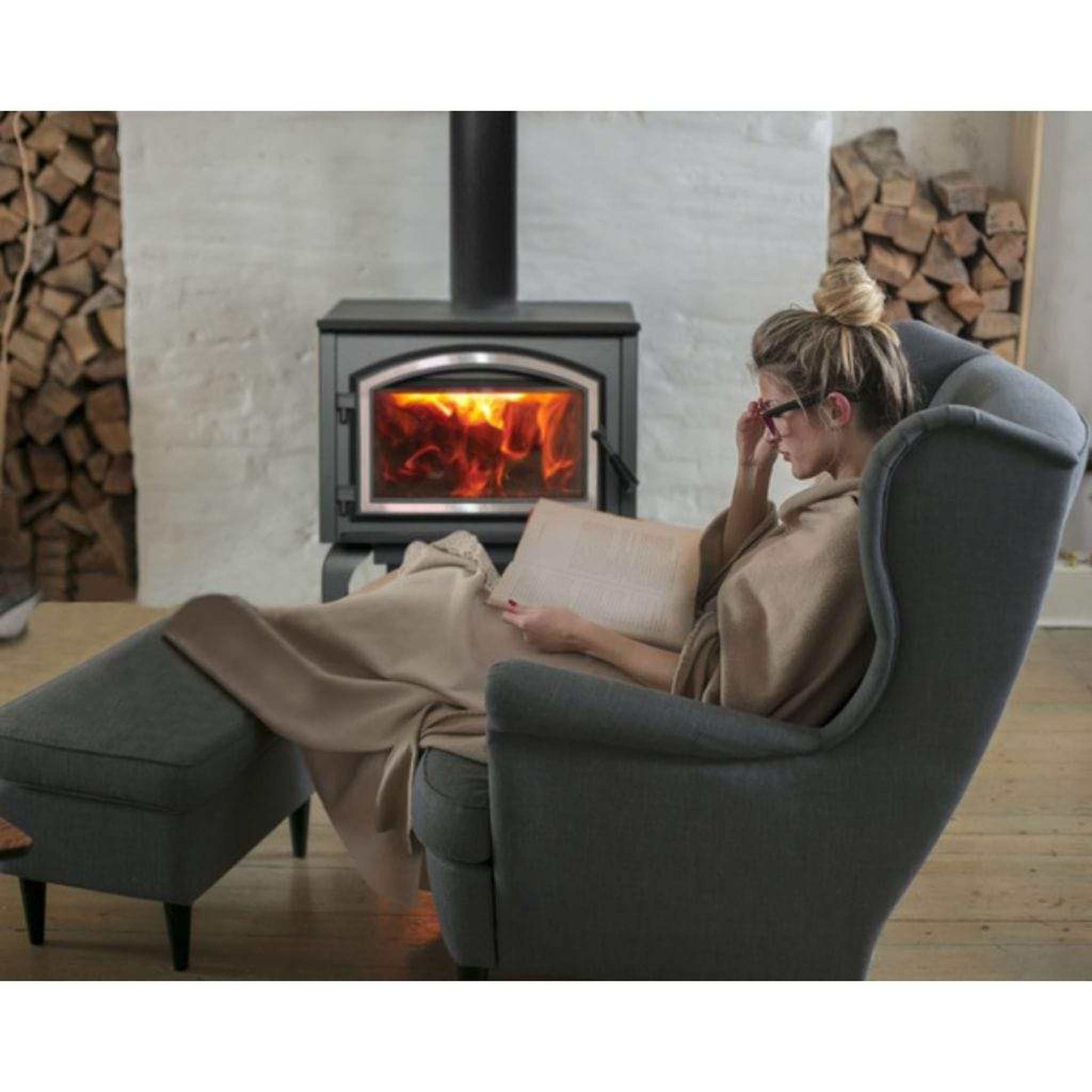 Empire Gateway 2300 26" Freestanding Wood Burning Stove – Non-Catalytic Cordwood Heating, Air Wash System, Metallic Black (WB23FS)