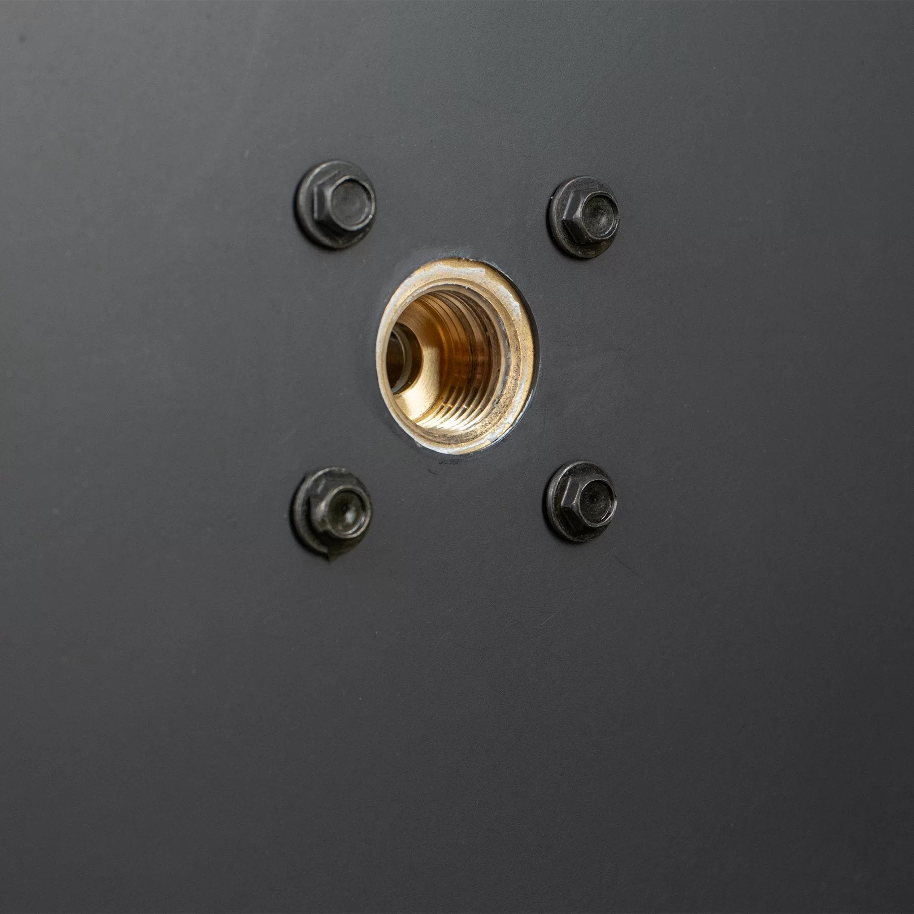 Ashley Freestanding Pedestal Stove AG23P  - Brass socket